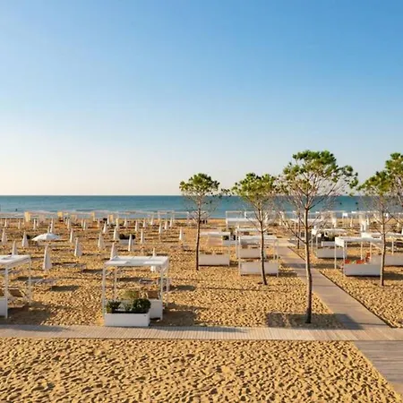 Charming With Fenced Garden And Bbq Apartment Bibione